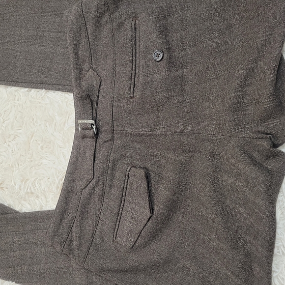 Express, Brown career pants, size 2, Editor - Picture 4 of 10